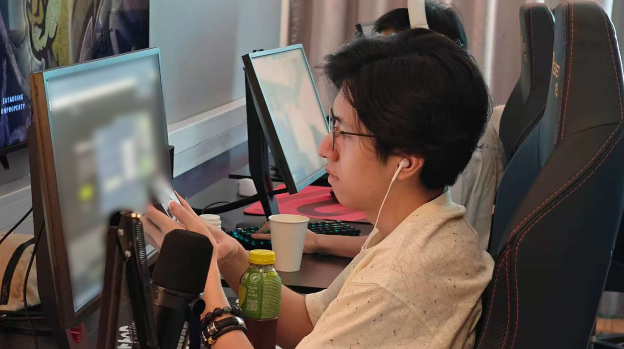 一项锦标赛, 今日抵达塞 一项锦标赛, 今日抵达塞