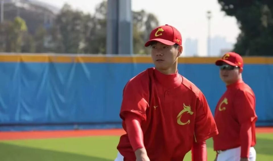 TYmfO, VgGH, 临危不乱是 TYmfO, VgGH, 临危不乱是