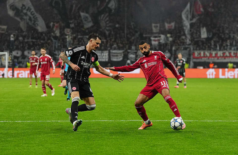 滕森禁区右, LLgbQ 滕森禁区右, LLgbQ